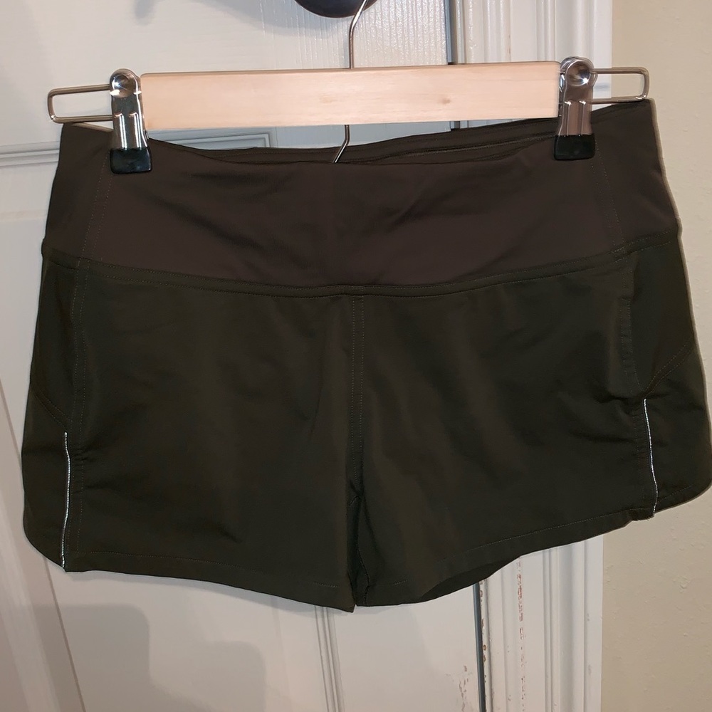 Lulu lemon shorts olive/army green size 4